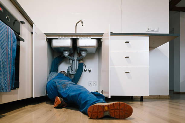 Professional Pipe Repair technician working in Wingo, KY